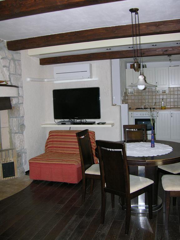 Apartments Smit Cres Pokoj fotografie